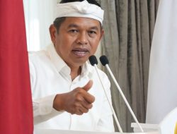 Dedi Mulyadi : Pengganti PR Sekolah Cuci Piring, Ngepel, Masak dan Nyetrika